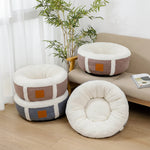 Small Dog & Cat Bed Pad — Teddy-Style Cozy Pet House